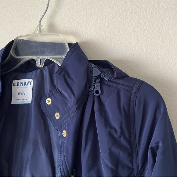 Old Navy Into the Deep Quilted Coat - Picture 10 of 11